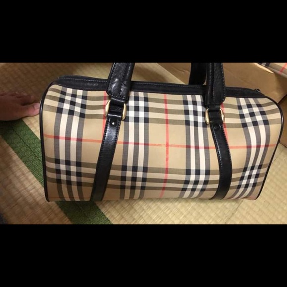 Vintage Burberry Handbag - Picture 2 of 8